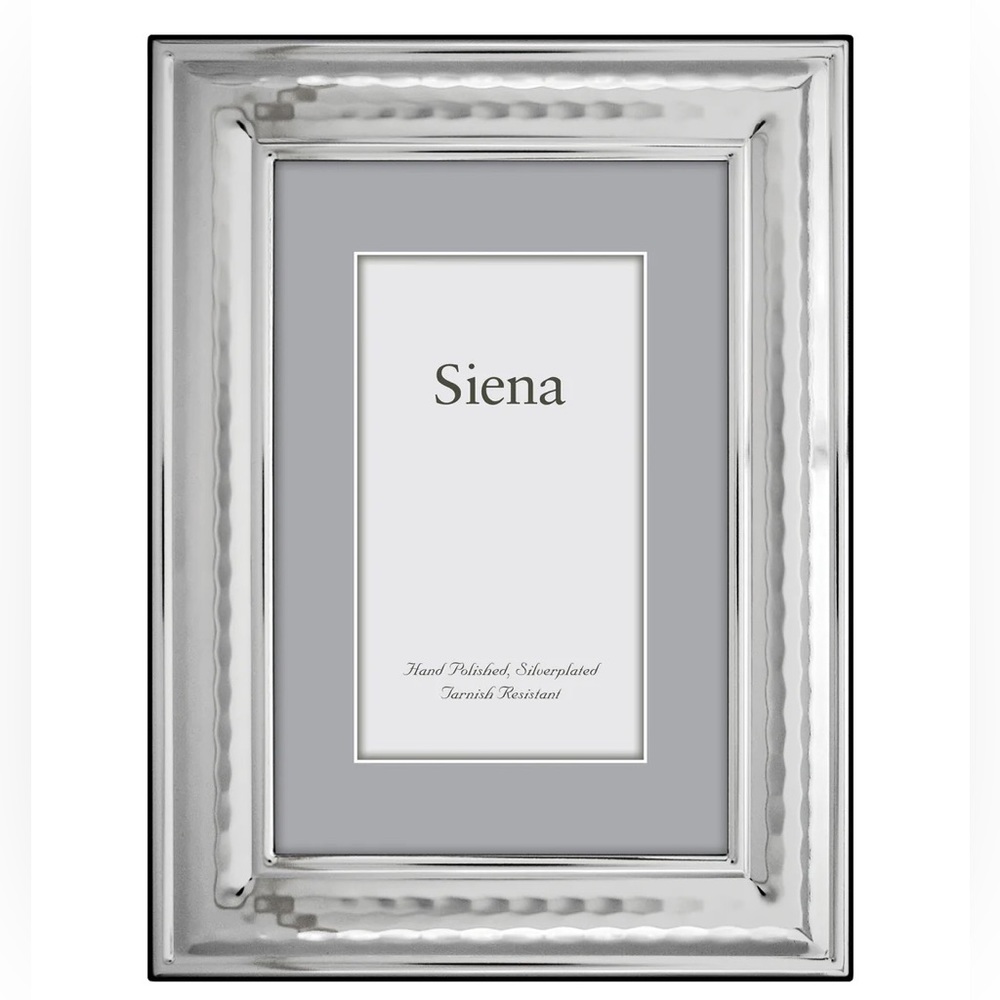 Siena Hammered Silverplated Frame 8x10 NWT